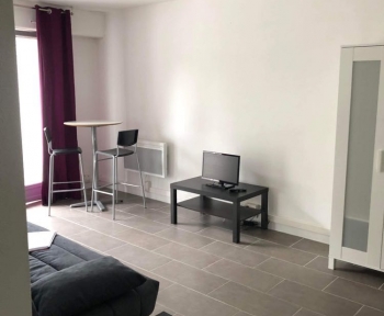 Location Studio 1 pièce Saint-Étienne (42000)