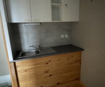 Location Appartement 2 pièces Grandvilliers (60210)