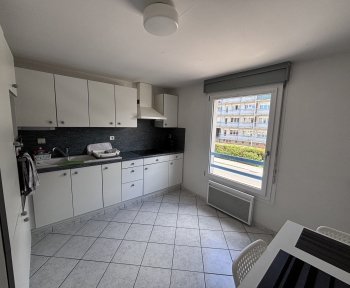 Location Appartement 3 pièces Pontarlier (25300) - proche centre-ville