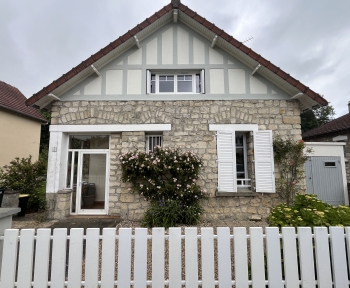 Location Maison 4 pièces Senlis (60300)