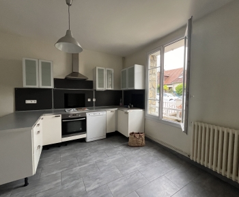 Location Maison 4 pièces Senlis (60300)