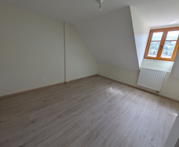 Location Appartement 4 pièces Sainte-Croix-aux-Mines (68160) - CV