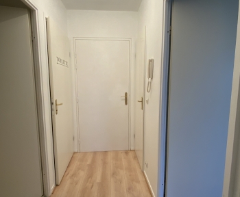 Location Appartement 2 pièces Chessy (77700) - CHESSY GARE