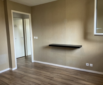 Location Appartement 3 pièces Pont-Sainte-Maxence (60700) - Boilet