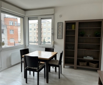 Location Appartement 2 pièces Reims (51100) - 35 rue Hincmar (2ème étage)