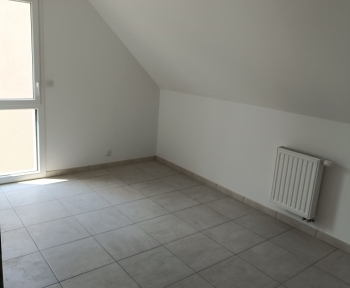 Location Maison 4 pièces Saint-Cyr-sur-Loire (37540)