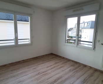 Location Appartement neuf 2 pièces Sainte-Geneviève-des-Bois (91700) - Proche Centre Ville - Balcon