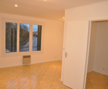 Location Bureau 2 pièces Morsang-sur-Orge (91390)