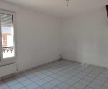 Location Appartement  pièces Sainte-Menehould (51800)