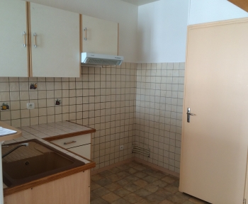 Location Appartement 3 pièces Verdun (55100) - Proche centre ville