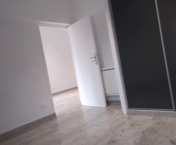 Location Appartement rénové 2 pièces Reims (51100) - proche centre ville