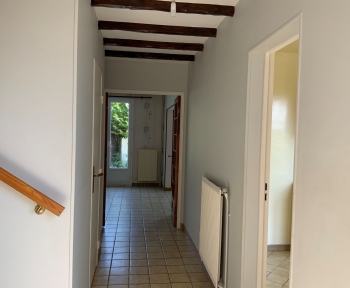 Location Maison 4 pièces Châlons-en-Champagne (51000) - 48 rue des Droits de l'Homme 