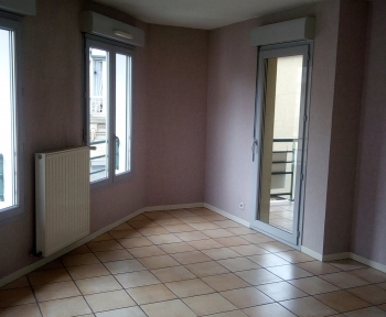 Location Appartement 3 pièces Villefranche-sur-Saône (69400)