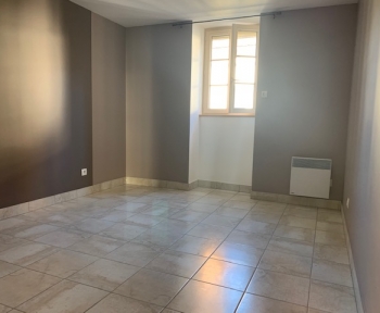 Location Appartement 2 pièces Cosne-Cours-sur-Loire (58200)