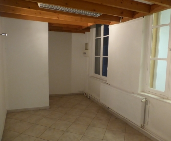 Location Bureau 5 pièces Valenciennes (59300)