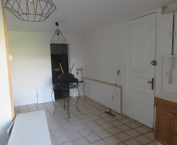 Location Appartement meublé 2 pièces Fourmies (59610)