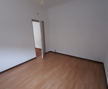 Location Appartement 2 pièces Fourmies (59610)