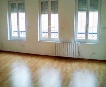 Location Appartement 2 pièces Fourmies (59610)