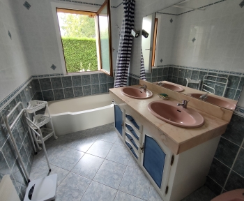 Location Maison 3 pièces Fougères-sur-Bièvre (41120) - CALME