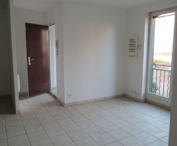 Location Appartement 4 pièces Saint-Quentin (02100) - Centre ville