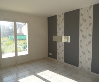 Location Maison avec jardin 4 pièces Fougères-sur-Bièvre (41120)