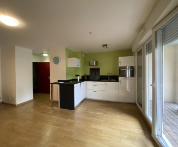 Location Appartement 2 pièces Creil (60100) - PROCHE GARE