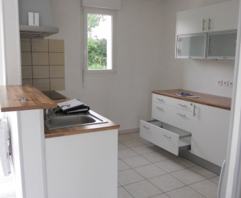 Location Maison avec jardin 5 pièces Souain-Perthes-lès-Hurlus (51600)