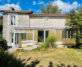 Location Maison 4 pièces Parthenay (79200)