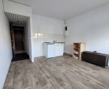 Location Appartement 1 pièce Croix (59170) - CROIX EDHEC