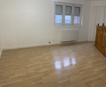 Location Appartement rénové 2 pièces Santes (59211) - SANTES