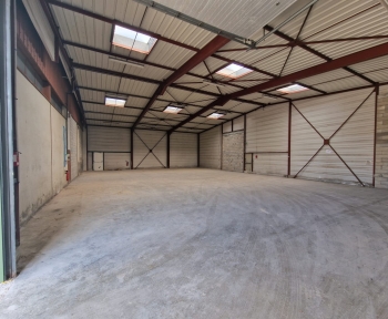 Location Local commercial 1 pièce Besançon (25000) - proche boulevard Kennedy